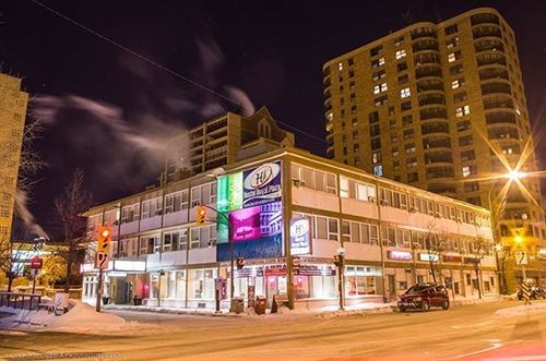 Hotel Royal Plaza Γουίνιπεγκ Εξωτερικό φωτογραφία