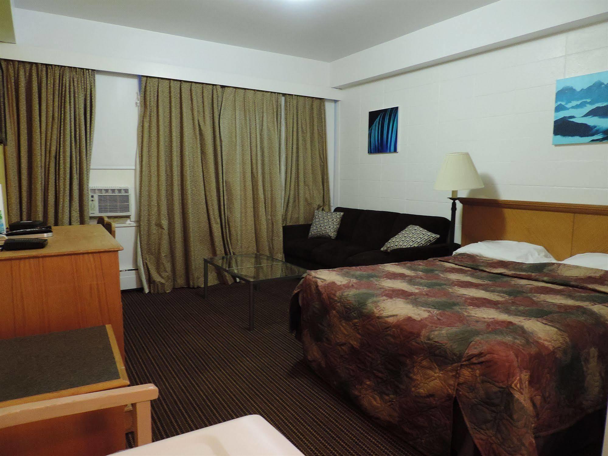 Hotel Royal Plaza Γουίνιπεγκ Εξωτερικό φωτογραφία