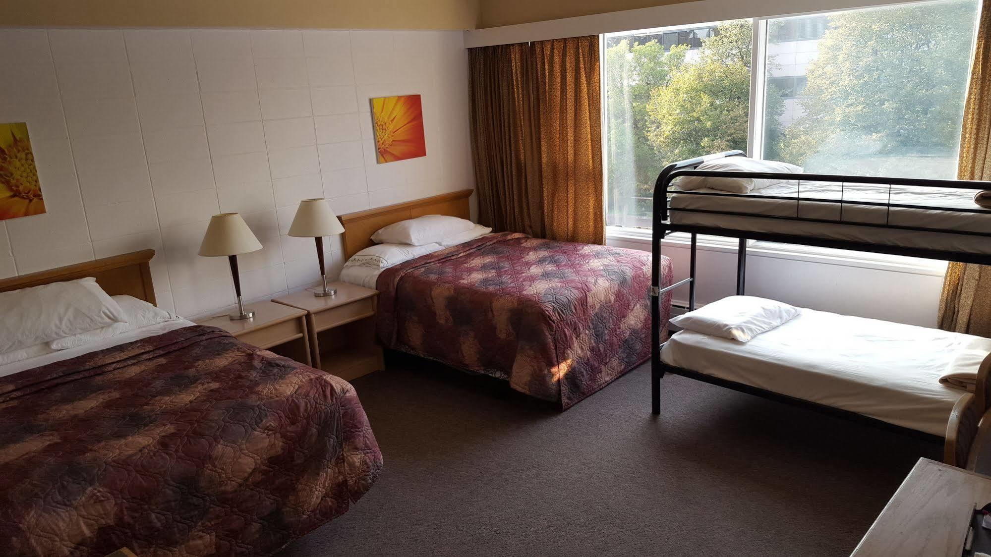 Hotel Royal Plaza Γουίνιπεγκ Εξωτερικό φωτογραφία