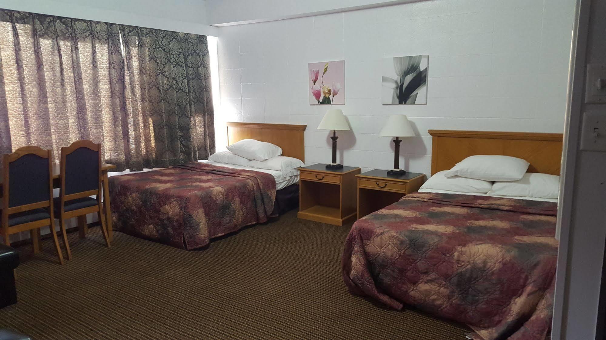 Hotel Royal Plaza Γουίνιπεγκ Εξωτερικό φωτογραφία